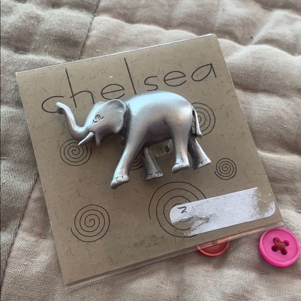 Elephant Pin